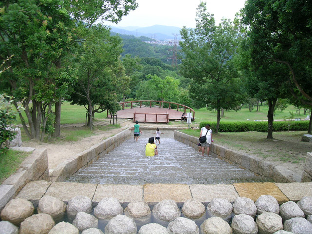 一庫公園